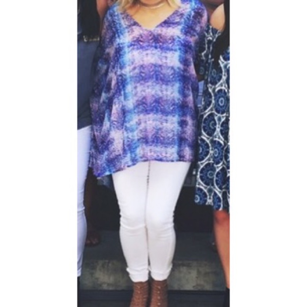 ⭐️ The Hanger White Denim Jeans Size S 2-4